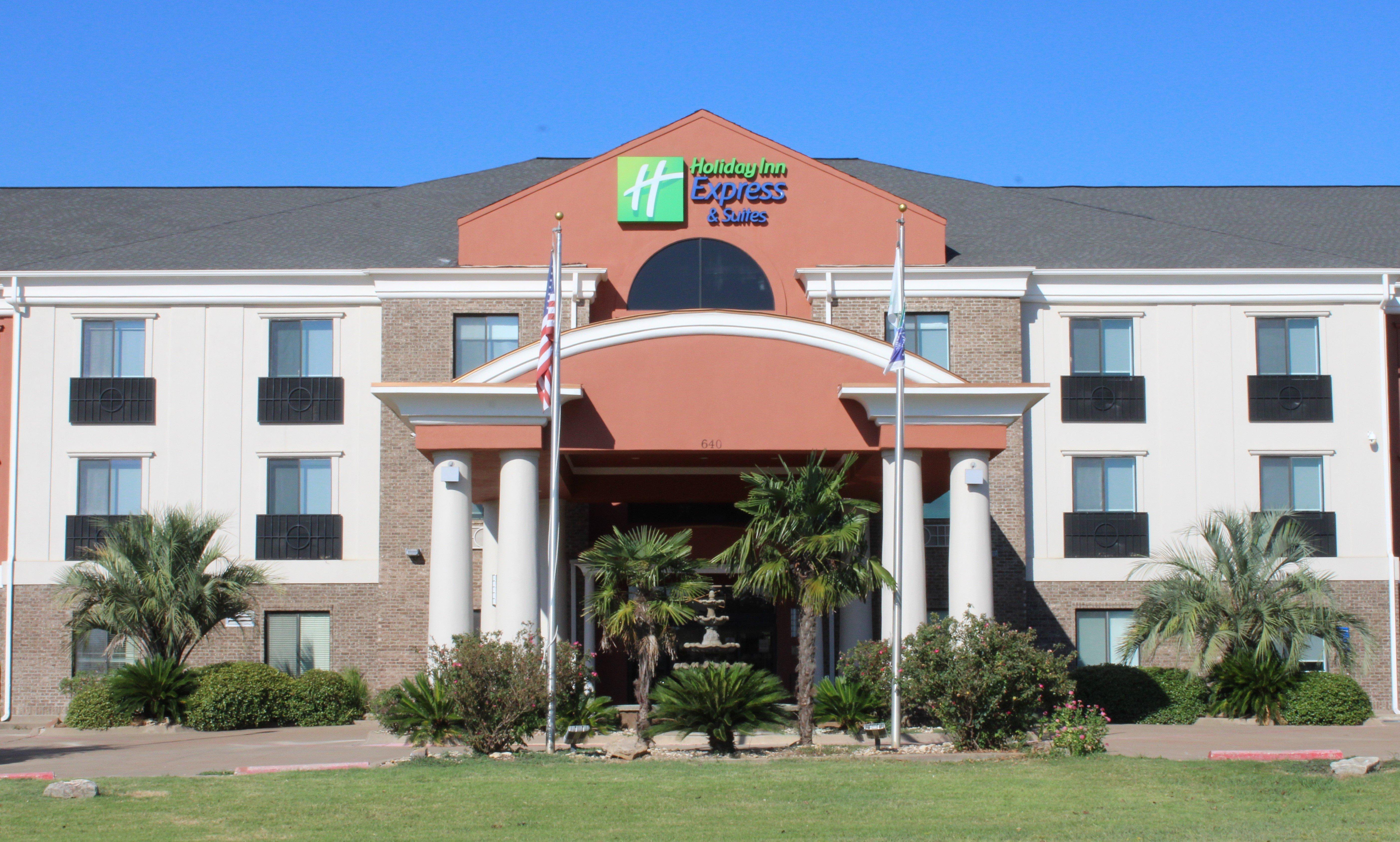Holiday Inn Express Hotel And Suites Fairfield-North, An Ihg Hotel Exterior photo